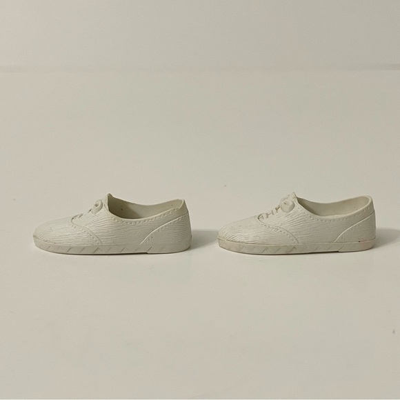 Vintage Tammy Doll Tennis Shoes - Picture 10 of 16